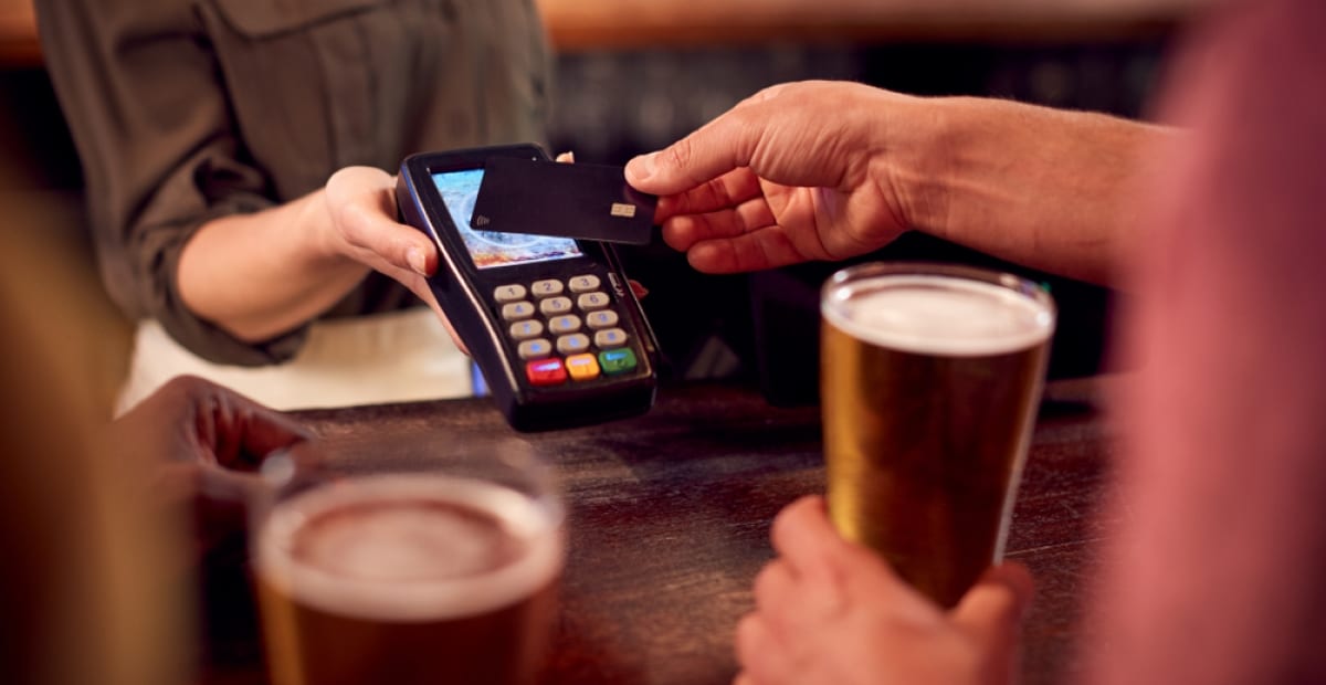 Vanaf 1 oktober terug 21% btw op drank